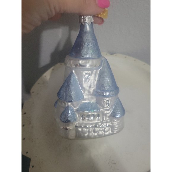 Discovery Channel Store Castle Glass Ornament - Picture 4 of 6